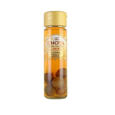 Choya Golden Ume Fruit 650 ml